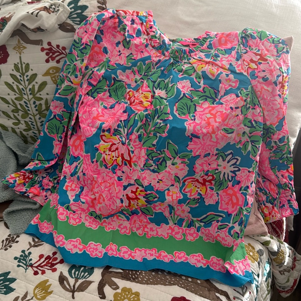 Lilly Pulitzer top